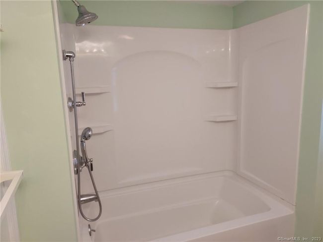 948 Hebron Ave, House other with 3 bedrooms, 2 bathrooms and 4 parking in Glastonbury CT | Image 31