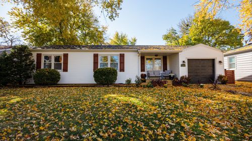 1811 E Lincoln St, Bloomington, IL, 61701-7018 | Card Image