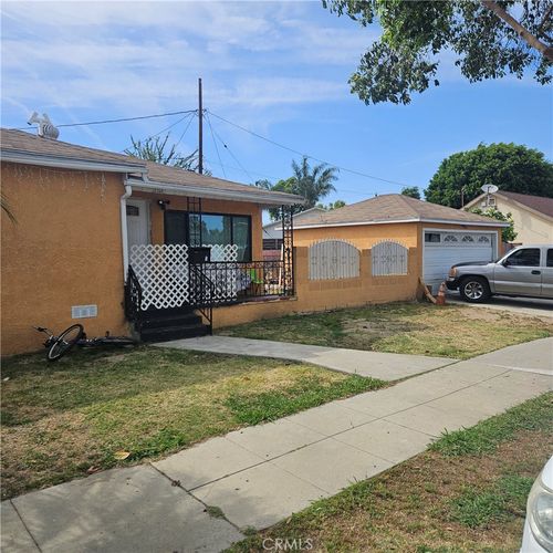 2153 Fitzgerald Ave, Commerce, CA, 90040-3946 | Card Image