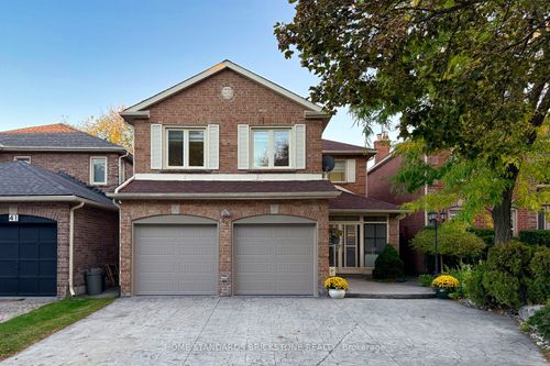 45 Spring Gate Blvd, Thornhill, ON, L4J3C9 | Card Image