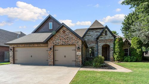 3305 Sw Mahogany Ave, Bentonville, AR, 72713-4495 | Card Image