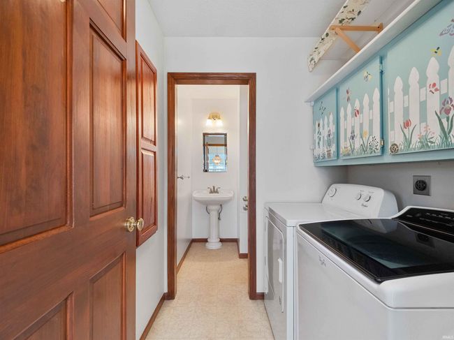 4173 Shoreline Blvd, House other with 3 bedrooms, 3 bathrooms and null parking in New Haven IN | Image 27