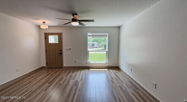 3143 Henrietta St, House other with 3 bedrooms, 2 bathrooms and null parking in Jacksonville FL | Image 5