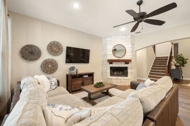Wood burning fireplace for cozy fall evenings! | Image 12