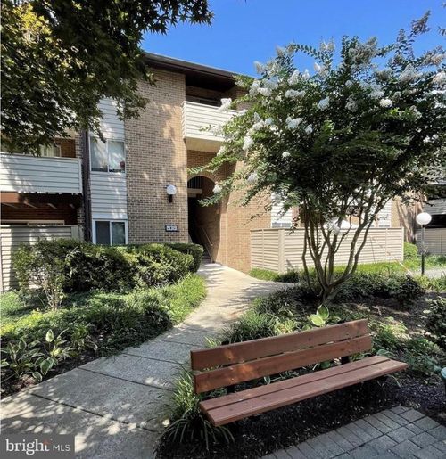 apt-301-19319 Club House Rd, MONTGOMERY VILLAGE, MD, 20886-3019 | Card Image