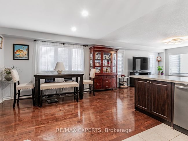 55 Coranto Way, House attached with 4 bedrooms, 4 bathrooms and 2 parking in Vaughan ON | Image 8