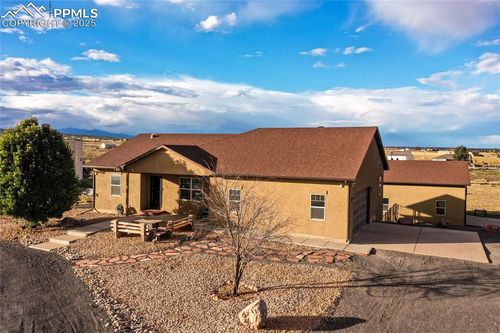 1476 N Bowen Dr, Pueblo, CO, 81007-3448 | Card Image