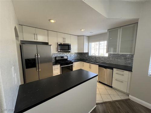 apt-201-10552 Pine Pointe Ave, Las Vegas, NV, 89144-4254 | Card Image