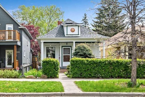 226 11 St Nw, Calgary, AB, T2N1X1 | Card Image