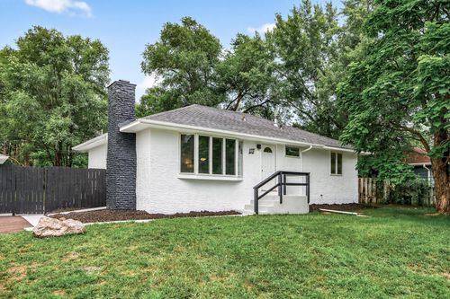729 40th Ln, Anoka, MN, 55303-1219 | Card Image