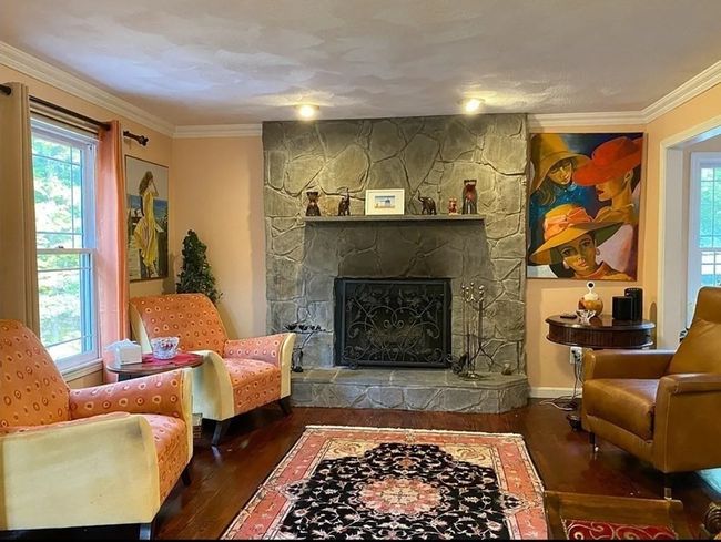 NA - 338 River Rd, House other with 4 bedrooms, 3 bathrooms and 2 parking in Andover MA | Image 6