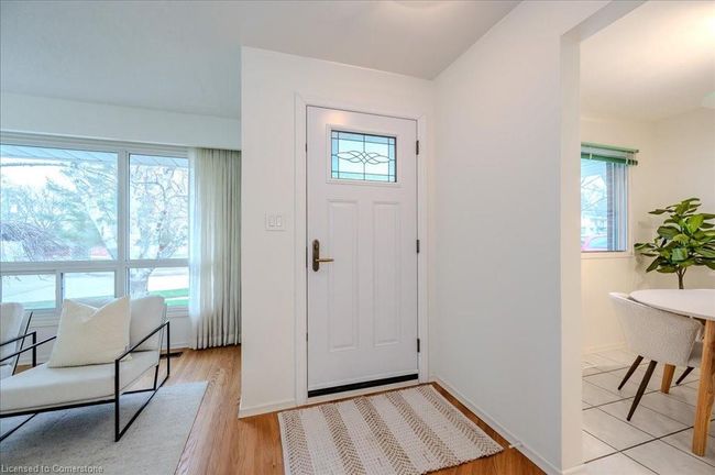 46 Gilmour Cres, House other with 3 bedrooms, 2 bathrooms and 3 parking in Kitchener ON | Image 5