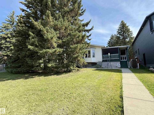 5517 52 St, Wabamun, AB, T0E2K0 | Card Image