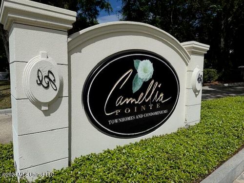 414 Elegans Ct, Ocean Springs, MS, 39564-2672 | Card Image