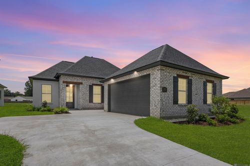 36259 Belle Parc Ave, Geismar, LA, 70734-3440 | Card Image