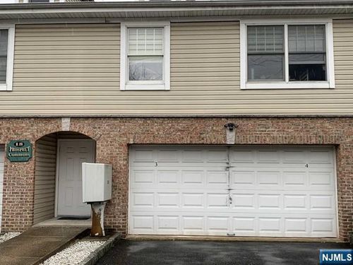 18 Prospect St, Palisades Park, NJ, 07650-1185 | Card Image