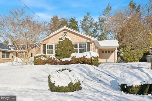 8009 Anderson St, PHILADELPHIA, PA, 19118-2936 | Card Image