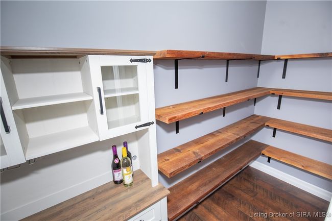 6155 N State Highway 7, Home with 4 bedrooms, 3 bathrooms and null parking in Scipio IN | Image 17