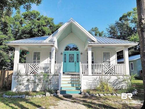 5255 Pine Rd, Orange Beach, AL, 36561-3935 | Card Image
