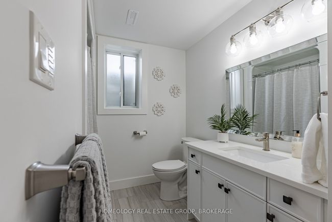 6572 Calvert Dr, House other with 5 bedrooms, 3 bathrooms and 4 parking in Strathroy ON | Image 24