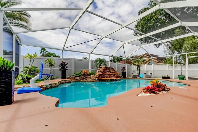 28826 Windover St, House other with 4 bedrooms, 2 bathrooms and null parking in WESLEY CHAPEL FL | Image 4