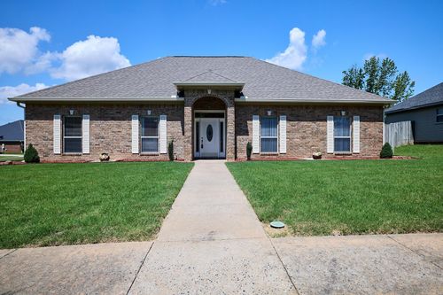 4116 Wildflower Ln, Benton, AR, 72015-8051 | Card Image