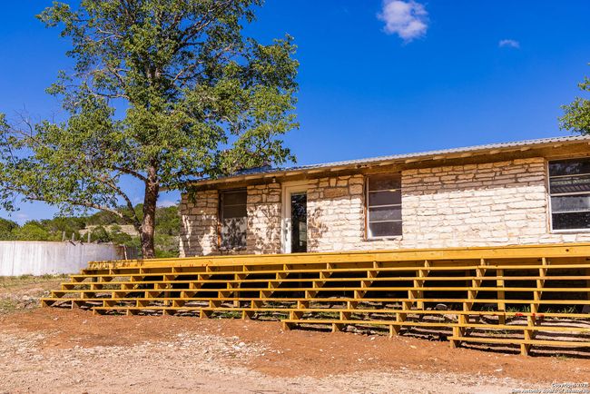14910 Bullhead Rd, Home with 3 bedrooms, 1 bathrooms and null parking in Rocksprings TX | Image 8