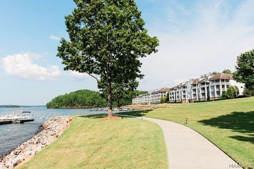 102b-230 Crowne Pointe Road, Dadeville, AL, 36853 | Card Image