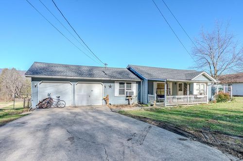 385 Aquone Rd, Andrews, NC, 28901-7003 | Card Image