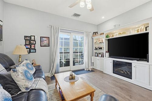 308-501 Commerce Dr, Braintree, MA, 02184-7151 | Card Image