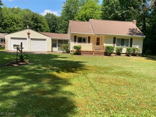 4420 Woodland Ave, Newton Falls, OH, 44444-9742 | Card Image