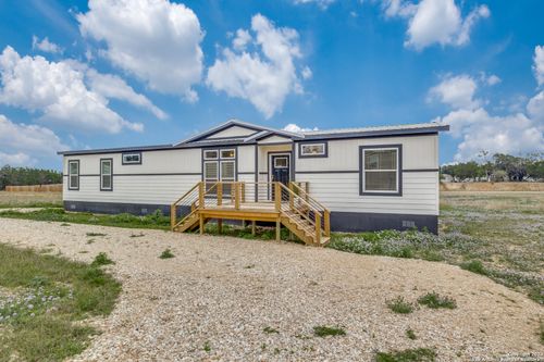 569 Private Road 1520, Bandera, TX, 78003 | Card Image