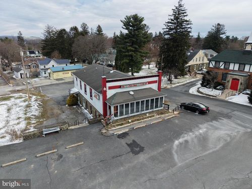 15083 Summit Ave, BLUE RIDGE SUMMIT, PA, 17214 | Card Image
