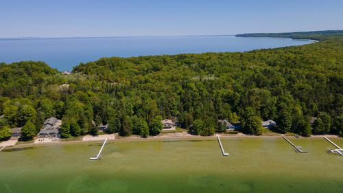 5254 N Manitou Trl W, Leland, MI, 49654-9710 | Card Image
