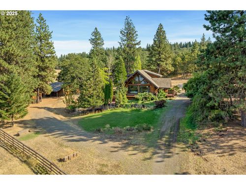 7000 Seven Mile Hill Rd, Mosier, OR, 97040 | Card Image