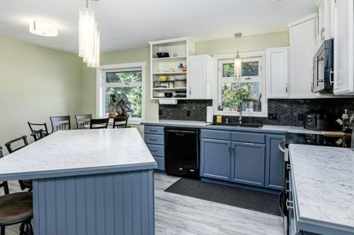 4501 35 Street Crescent S, Red Deer, AB, T4N0P6 | Card Image