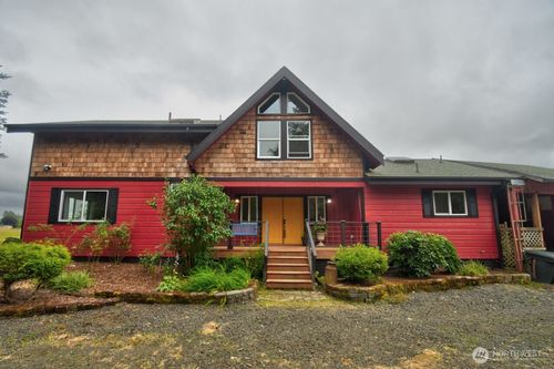 129 Camp One Rd, Raymond, WA, 98577-9379 | Card Image