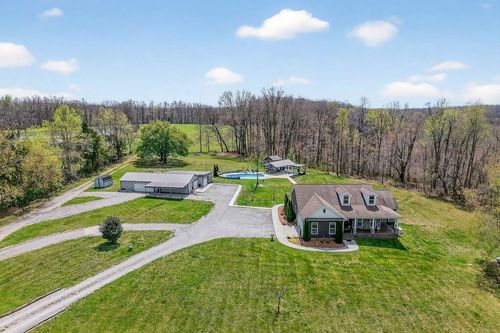 6081 Buck Mountain Rd, Cookeville, TN, 38506-6871 | Card Image