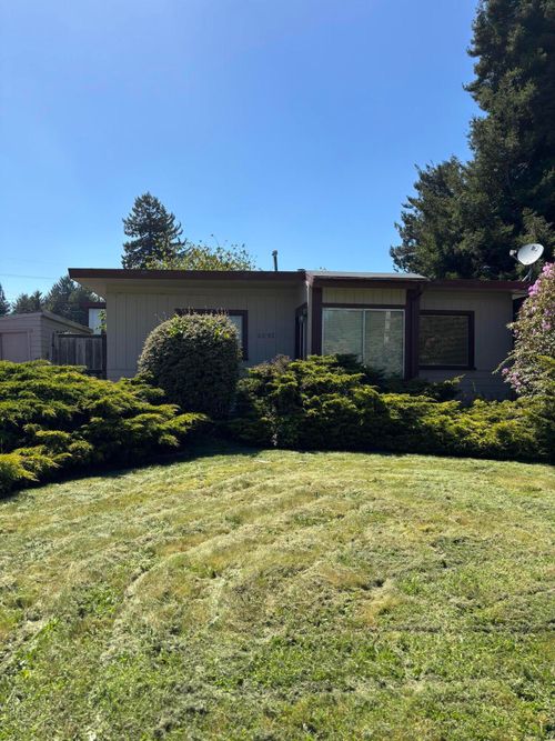 6094-6092-6094 Avalon Dr, Eureka, CA, 95503-6793 | Card Image
