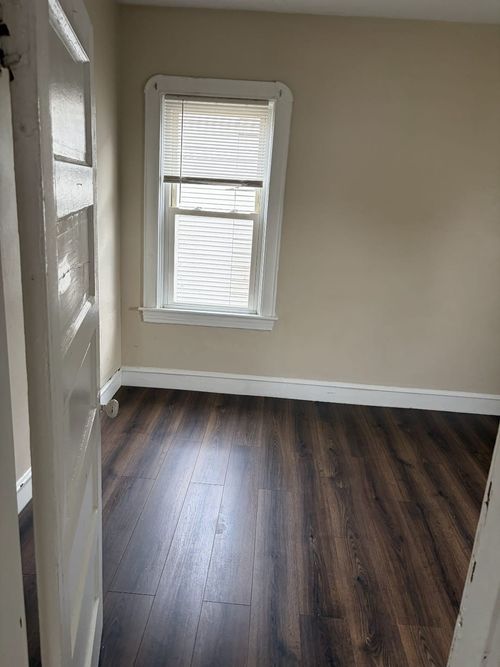 2w-29 Bardsley, Fall River, MA, 02723 | Card Image