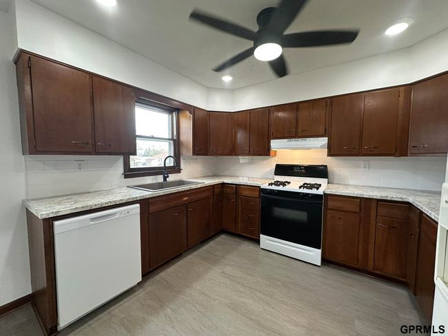 724 W Hickory St, House other with 3 bedrooms, 2 bathrooms and 1 parking in Wilber NE | Image 22