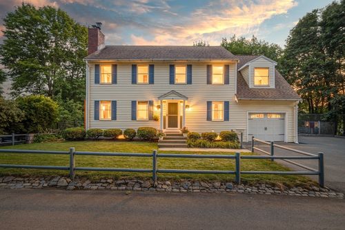 41 Filbert St, Quincy, MA, 02169-4111 | Card Image