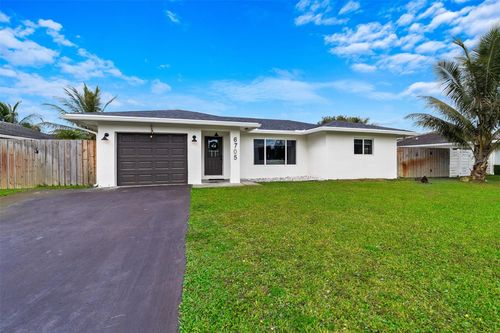 6705 Westwood Blvd E, Tamarac, FL, 33321-3537 | Card Image