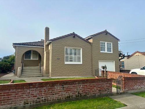 258 W J St, Benicia, CA, 94510-3133 | Card Image