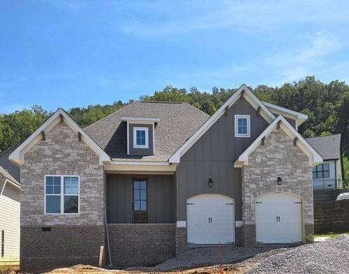 9888 Trestle Cir, Ooltewah, TN, 37363-1451 | Card Image