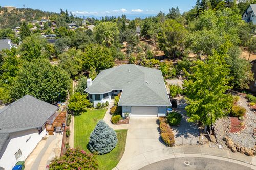 1475 Gladstone Ct, Redding, CA, 96001-2254 | Card Image