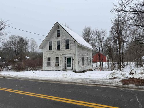 17 Main St, New Hampton, NH, 03256-4203 | Card Image