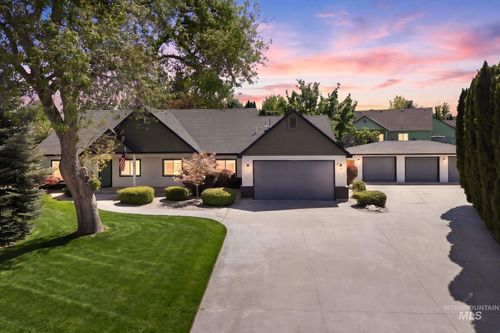 2425 S Morning Sun Ct, Nampa, ID, 83686-4918 | Card Image