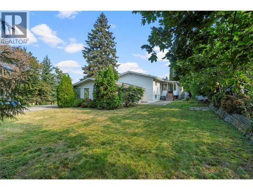 1160 Lakeshore Rd Ne, Salmon Arm, BC, V1E2V7 | Card Image