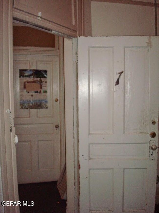 Room-8 17 | Image 55
